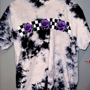 it’s from rue21 , it’s a size medium.